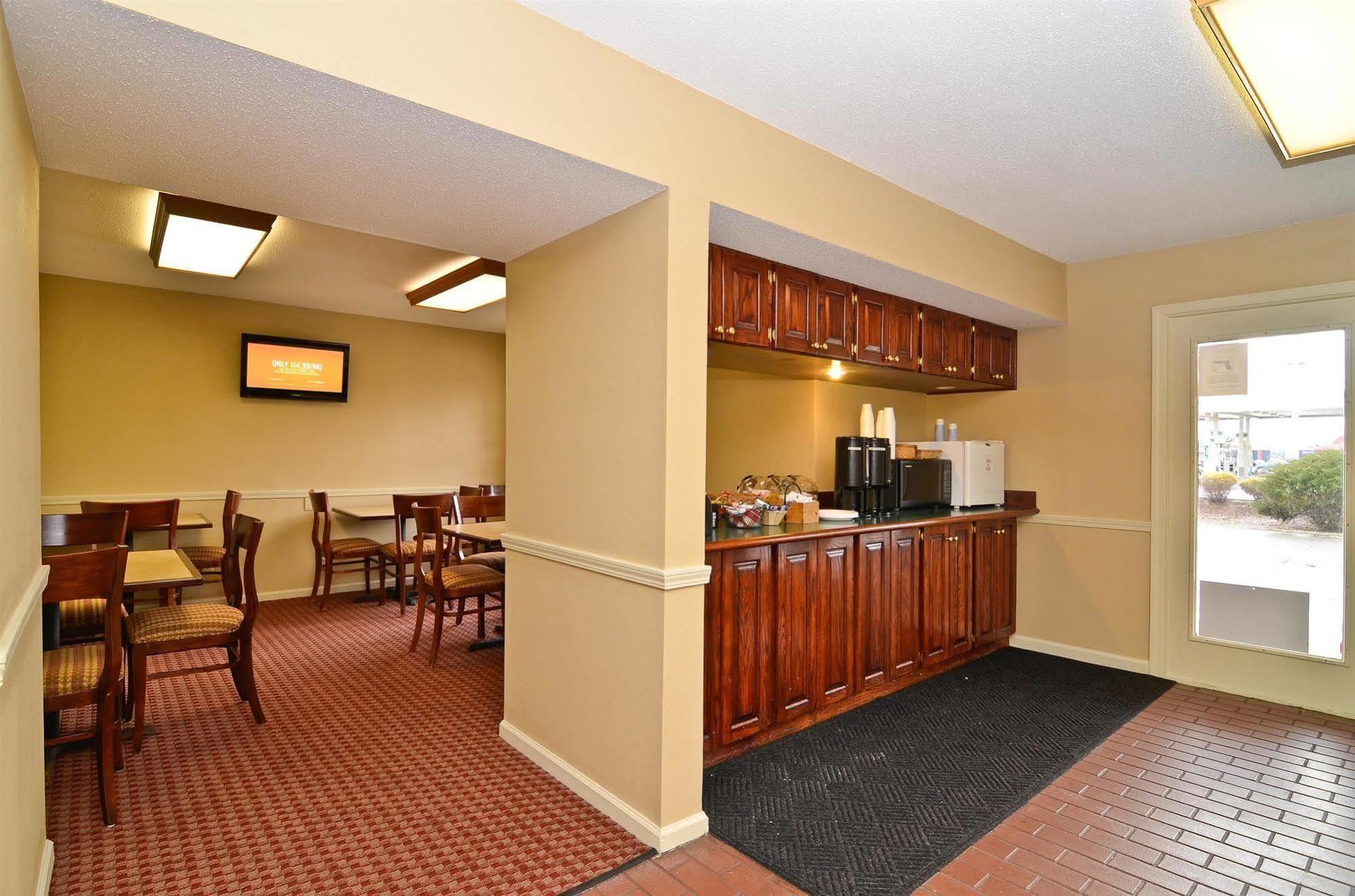 Americas Best Value Inn Chillicothe Restoran gambar